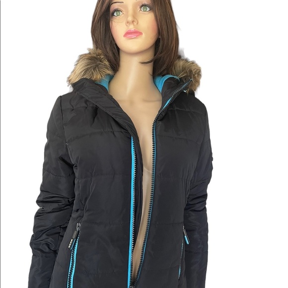 Superdry hooded fur
Polar Sports Puffer Jacket black size XS - Picture 3 of 14